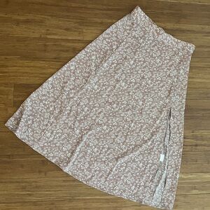 Size small maxi flowy floral skirt